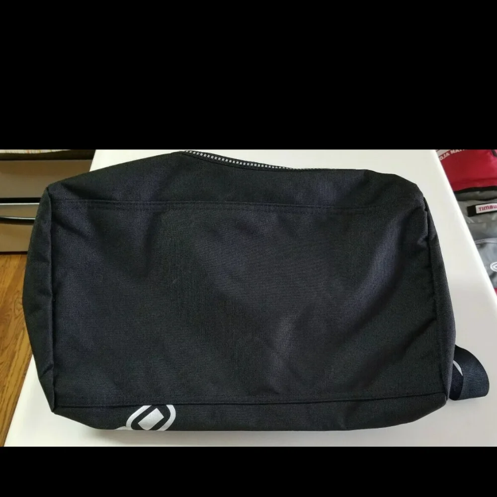 New Ogio Half Dome Duffel - special Monster logo - Picture 5 of 5